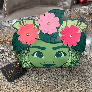 Moana Te Fiti Green 6" Domed Cosmetic Case